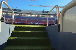 沉浸式第一视角欣赏诺坎普球场